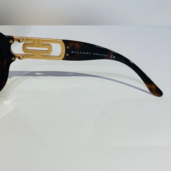 New BVLGARI Sunglasses - Picture 14 of 16